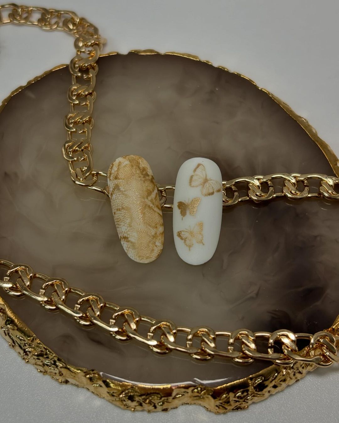 European-style manicure design examples